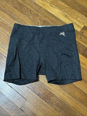 Tracksmith Women’s Session Shorts, Charcoal, Large